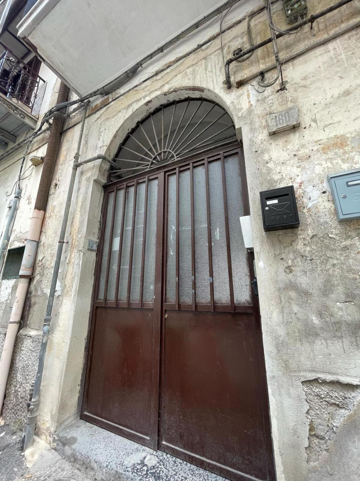 Charm E Chic Apartment Naples Exterior photo